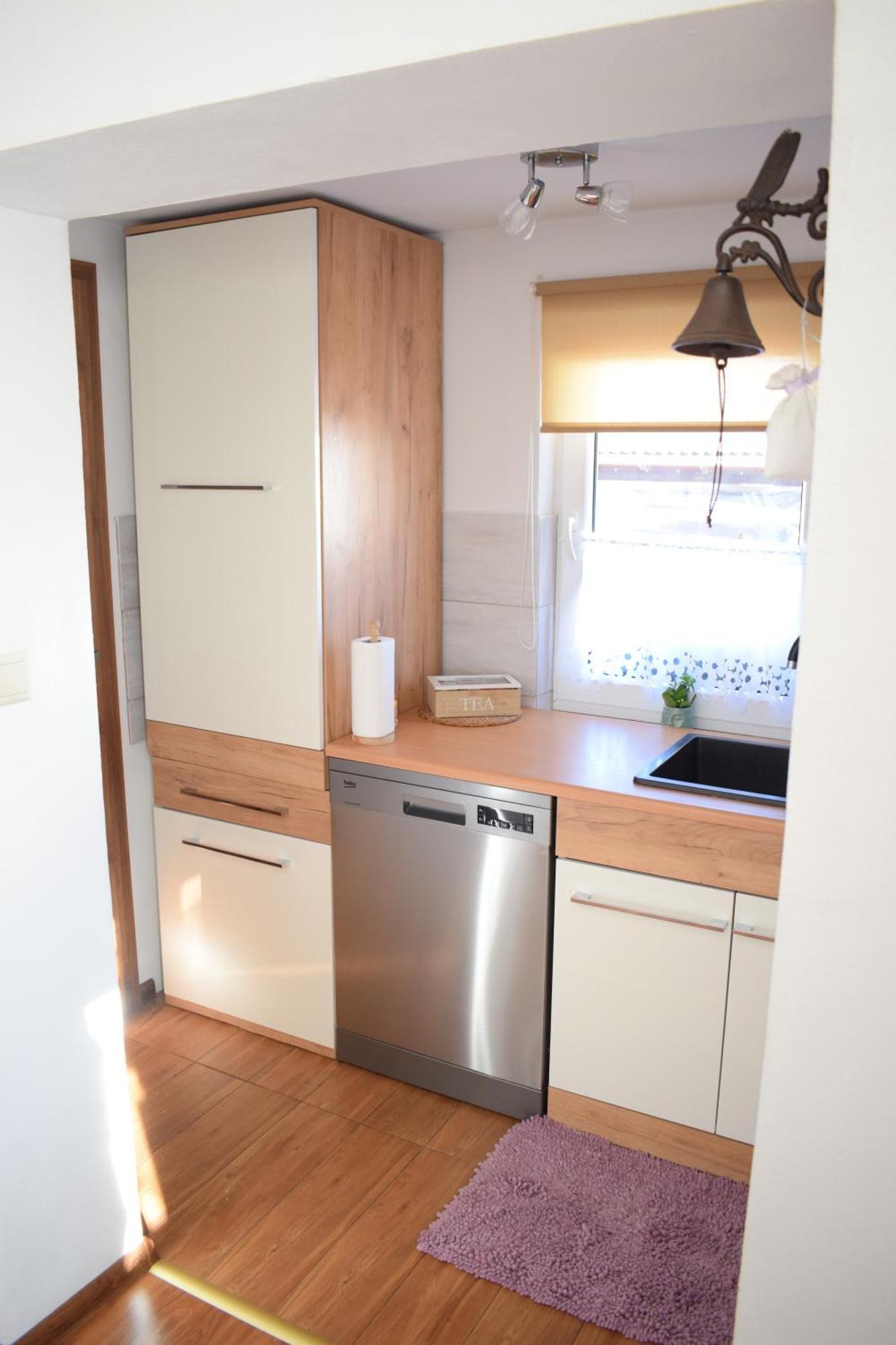 U Adama Apartment Oscadnica