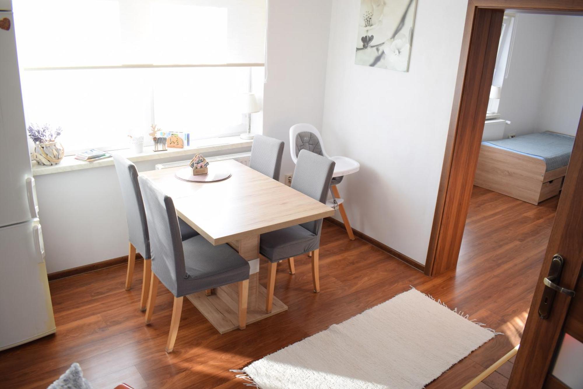 Apartment U Adama